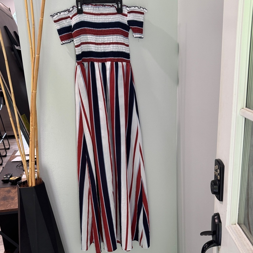 J for Justify Multicolor Striped Maxi Dress - Picture 2 of 10